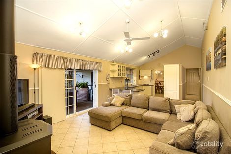 Property photo of 17 Golden Grove Bligh Park NSW 2756