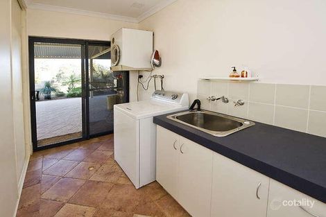 Property photo of 28 Bruns Drive Darling Downs WA 6122