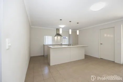 Property photo of 14 Canunda Way Yanchep WA 6035