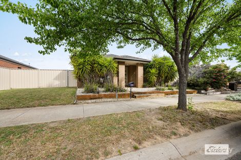 51 Victoria Cross Pde, Wodonga, VIC 3690