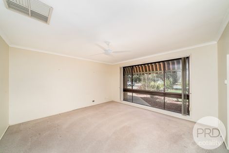 Property photo of 33 Melkin Avenue Glenfield Park NSW 2650