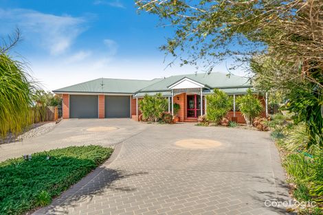 Property photo of 6 Cranborne Court Middle Ridge QLD 4350