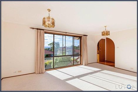 Property photo of 32 Parfitt Crescent Calwell ACT 2905