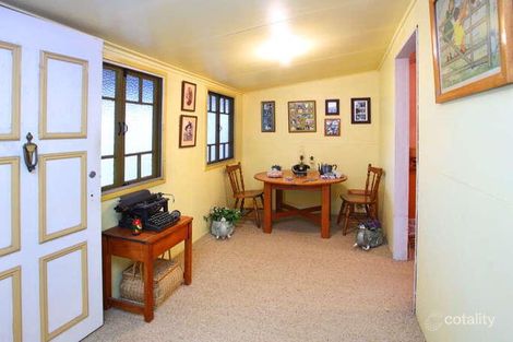 Property photo of 102 Oquinn Street Nudgee Beach QLD 4014