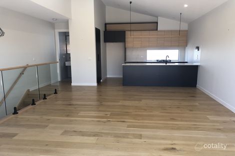 Property photo of 2/324 Buckley Street Essendon VIC 3040