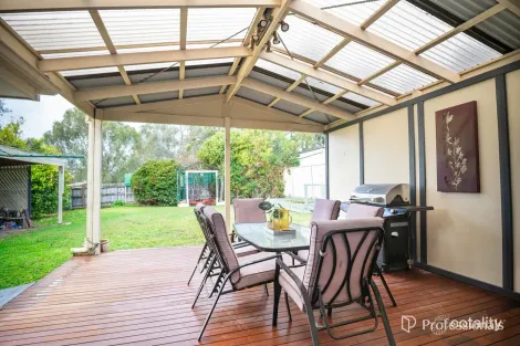 Property photo of 46 Symes Road Woori Yallock VIC 3139