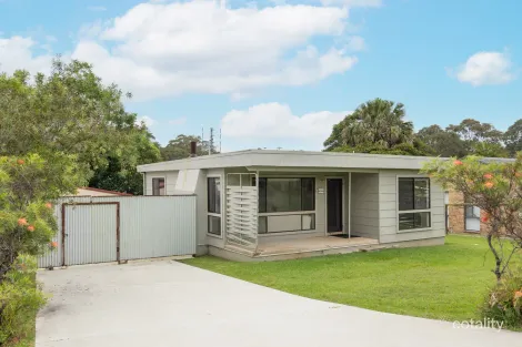 Property photo of 34 Lurnea Avenue Bawley Point NSW 2539