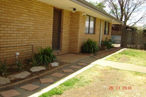 1/2 Mclaren St, Boulder, WA 6432