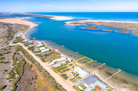 27 Goolwa Channel Dr, Hindmarsh Island, SA 5214