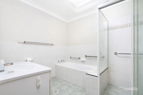 Property photo of 2/3 Baronda Close Flinders NSW 2529