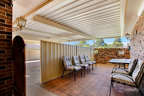 Property photo of 3 Viola Place Rosemeadow NSW 2560