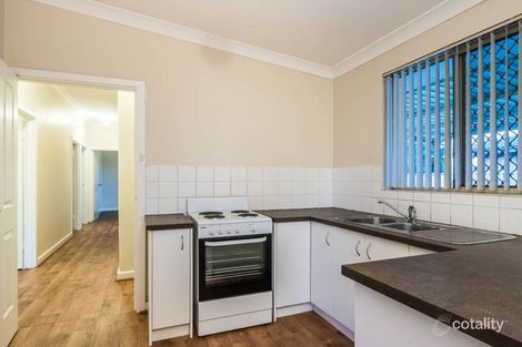 Property photo of 10 Crossford Street Thornlie WA 6108