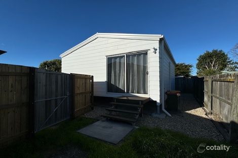 54 Scarborough Rd, Redcliffe, QLD 4020