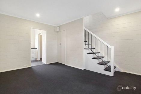 Property photo of 2/7 Cumberland Road Pascoe Vale South VIC 3044
