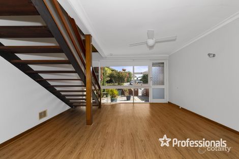 1/8-10 Payne St, Shoalwater, WA 6169