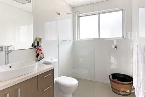 Property photo of 4/52 Carrington Parade Curl Curl NSW 2096