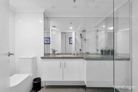Property photo of 23A/30 Laycock Street Surfers Paradise QLD 4217