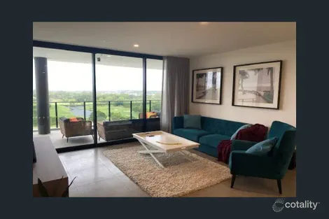 21 Ross St, Benowa, QLD 4217