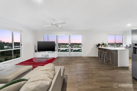 Property photo of 1/47 Lauenstein Crescent Pimpama QLD 4209