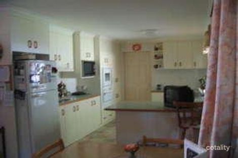 Property photo of 4 Masters Court Urraween QLD 4655