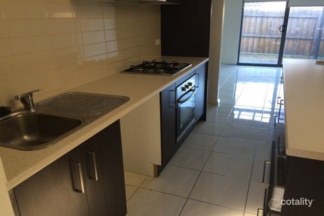 Property photo of 2/27-29 Miranda Road Reservoir VIC 3073