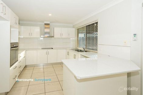 Property photo of 4 Charlton Place Regents Park QLD 4118
