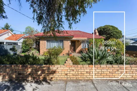 Property photo of 37 Celia Street Bentleigh East VIC 3165