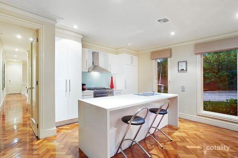 Property photo of 23 Kensington Place Templestowe VIC 3106