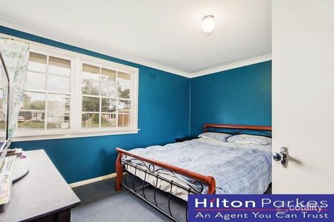Property photo of 79 Manila Road Lethbridge Park NSW 2770