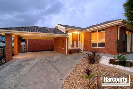 3 George Bass Ct, Skye, VIC 3977