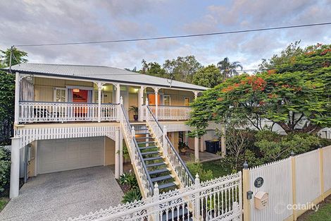 105 Barton Rd, Hawthorne, QLD 4171