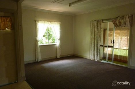 Property photo of 93 Anzac Avenue Newtown QLD 4350