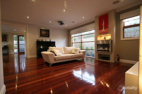 Property photo of 3/10 York Road Glen Iris VIC 3146