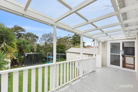 Property photo of 48 Browallia Crescent Loftus NSW 2232