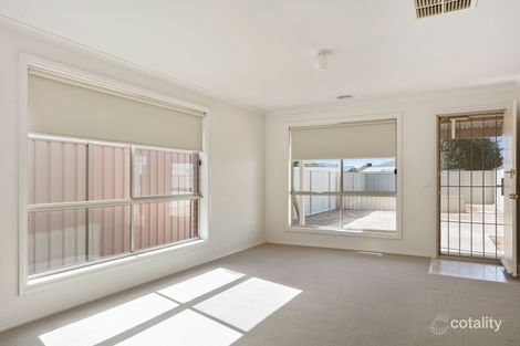 Property photo of 13 Tobin Crescent Epsom VIC 3551