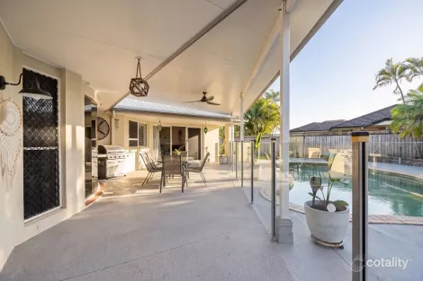 Property photo of 42 Audrey Avenue Helensvale QLD 4212