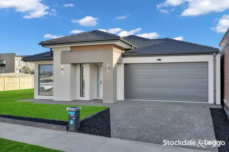 126 Mamic Bvd, Fraser Rise, VIC 3336