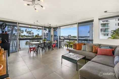 Property photo of 22/32 Riverview Parade Surfers Paradise QLD 4217