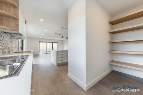Property photo of 23 Cradle Avenue Clyde VIC 3978