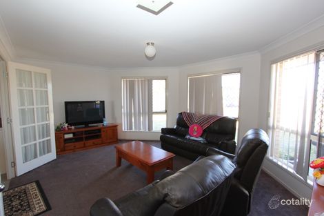 Property photo of 82 Windsor Circle Kingaroy QLD 4610