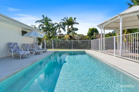 76 Silverwood Dr, Cooroibah, QLD 4565