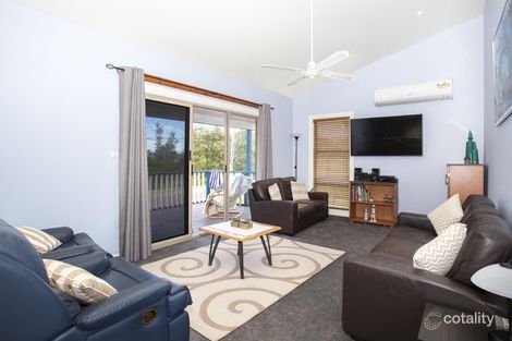 Property photo of 21 Matron Porter Drive Narrawallee NSW 2539