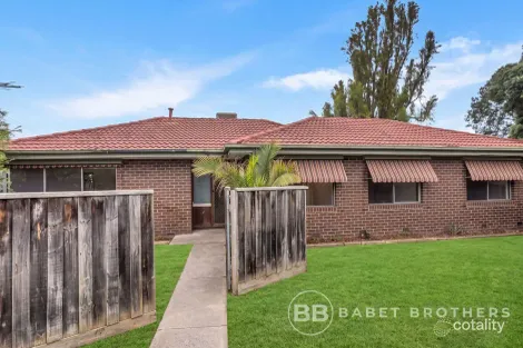 Property photo of 63 Duff Street Cranbourne VIC 3977