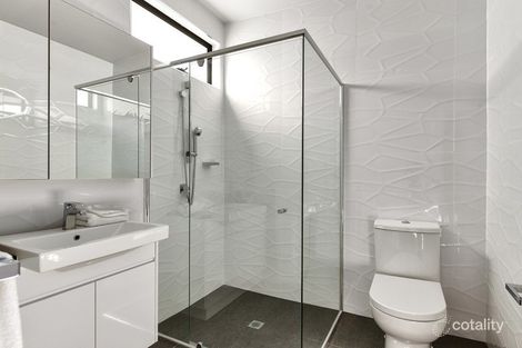 16 Ellerslie Cres, Taringa, QLD 4068