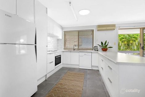 Property photo of 16 Golden Crescent Southport QLD 4215