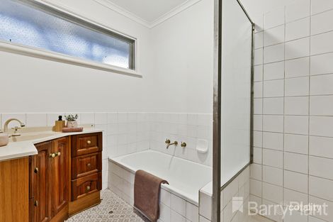 Property photo of 45 Lea Crescent Bundoora VIC 3083