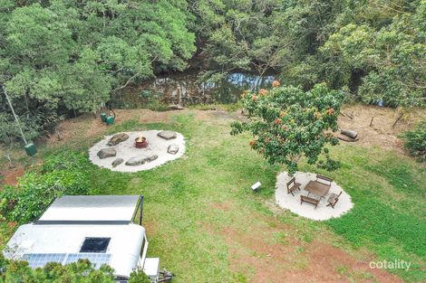 48 Russell Rd W, Lake Eacham, QLD 4884