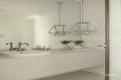 Property photo of 80 Lake Serenity Boulevard Helensvale QLD 4212