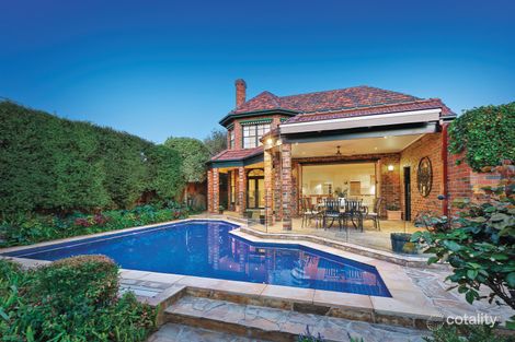 Property photo of 2 Berkeley Court Kew VIC 3101