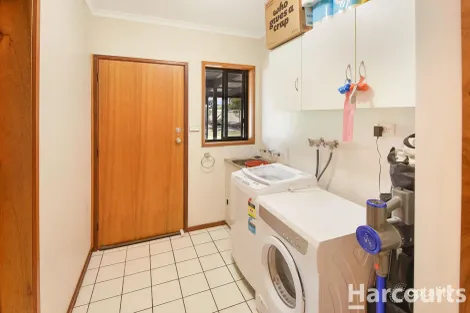 Property photo of 16 Windsor Crescent Horsham VIC 3400